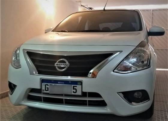 NISSAN VERSA 1.0 12V FLEX S 4P MANUAL NISSAN VERSA 1.0 12V FLEX S 4P MANUAL